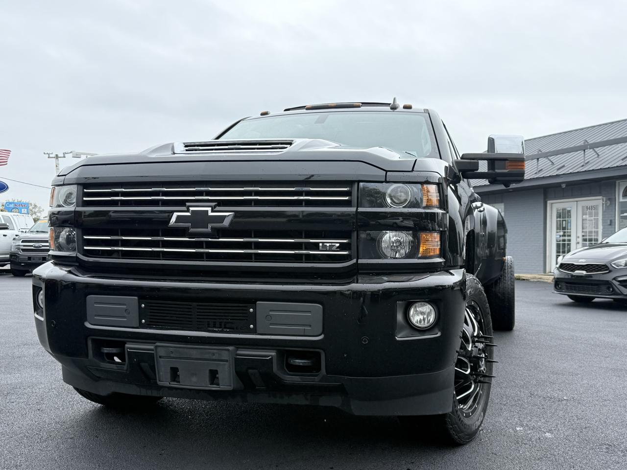 Chevrolet Silverado 3500HD 4WD Crew Cab 167.7" LTZ 2018
