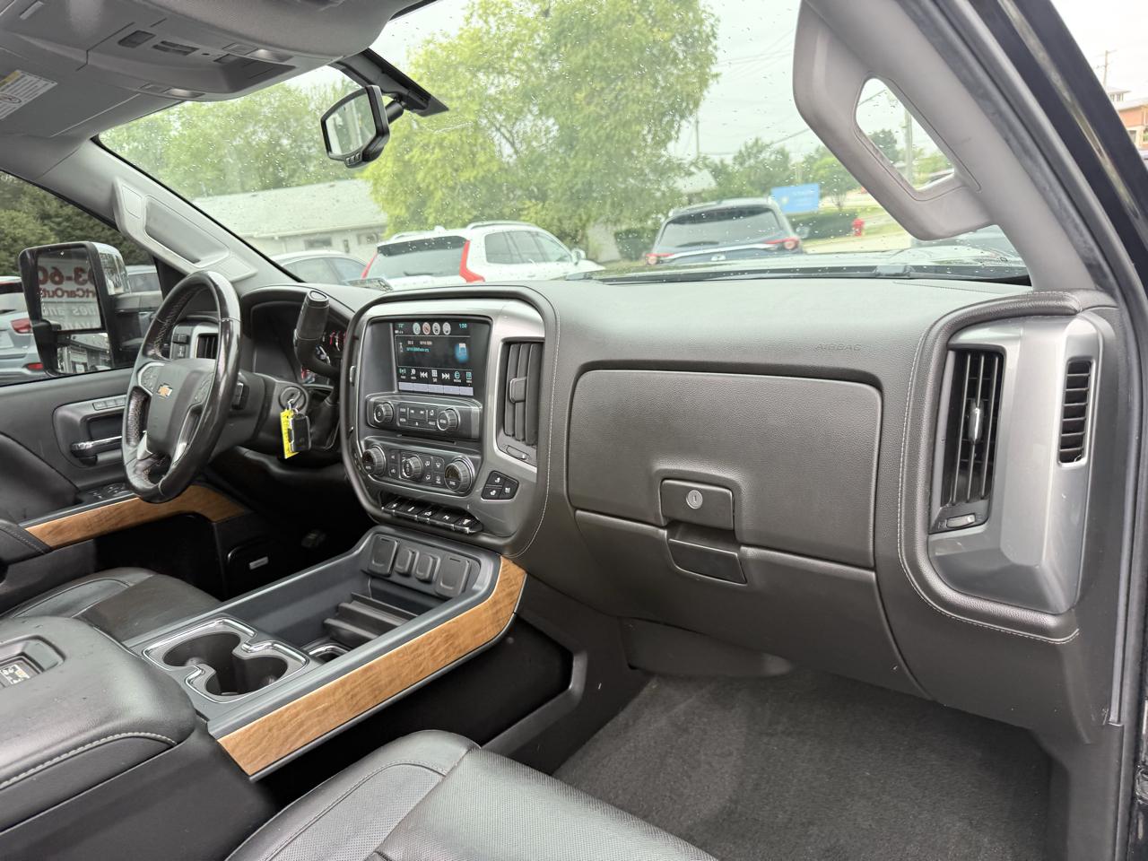 Chevrolet Silverado 3500HD 4WD Crew Cab 167.7" LTZ 2018