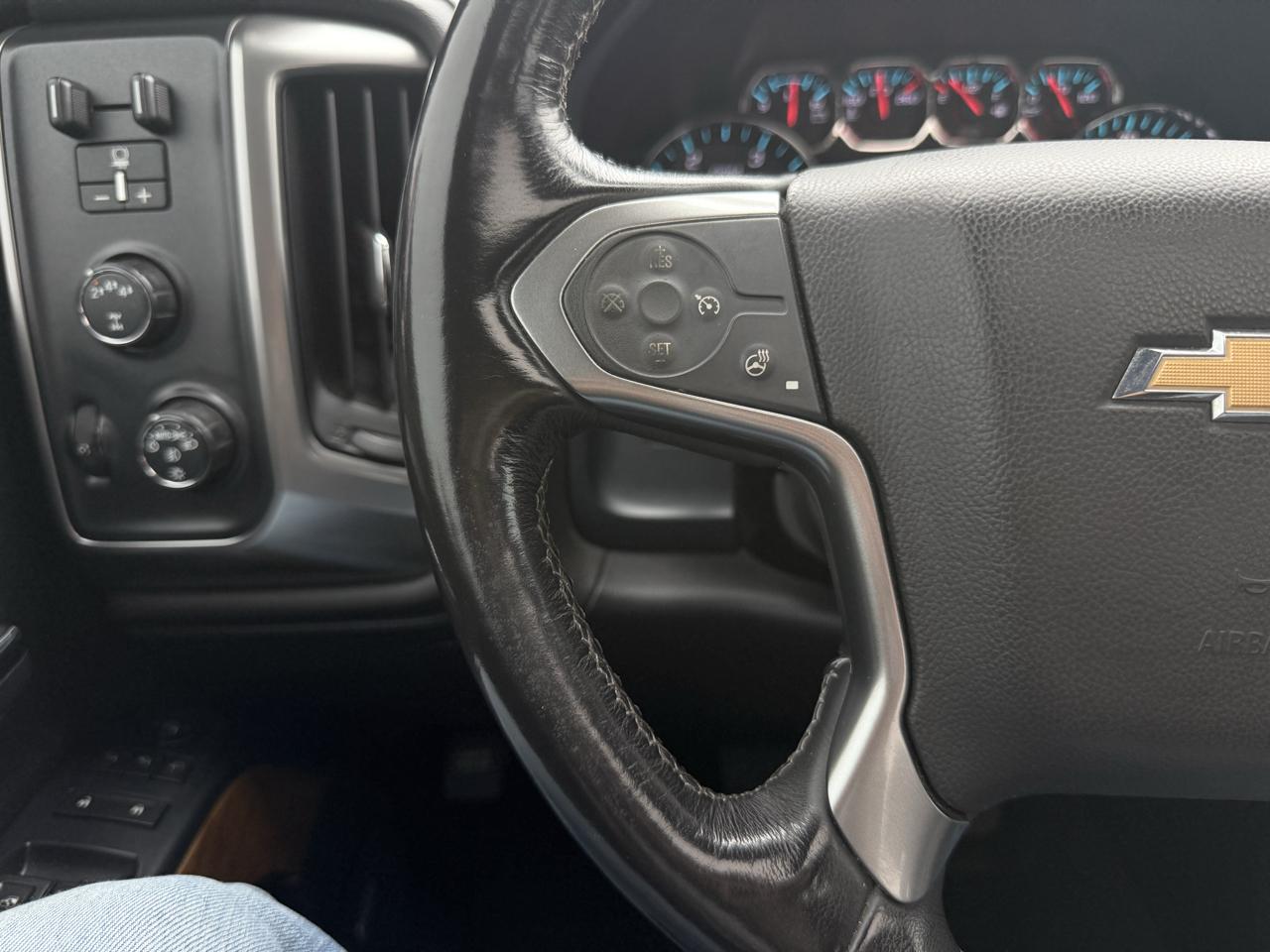 Chevrolet Silverado 3500HD 4WD Crew Cab 167.7" LTZ 2018