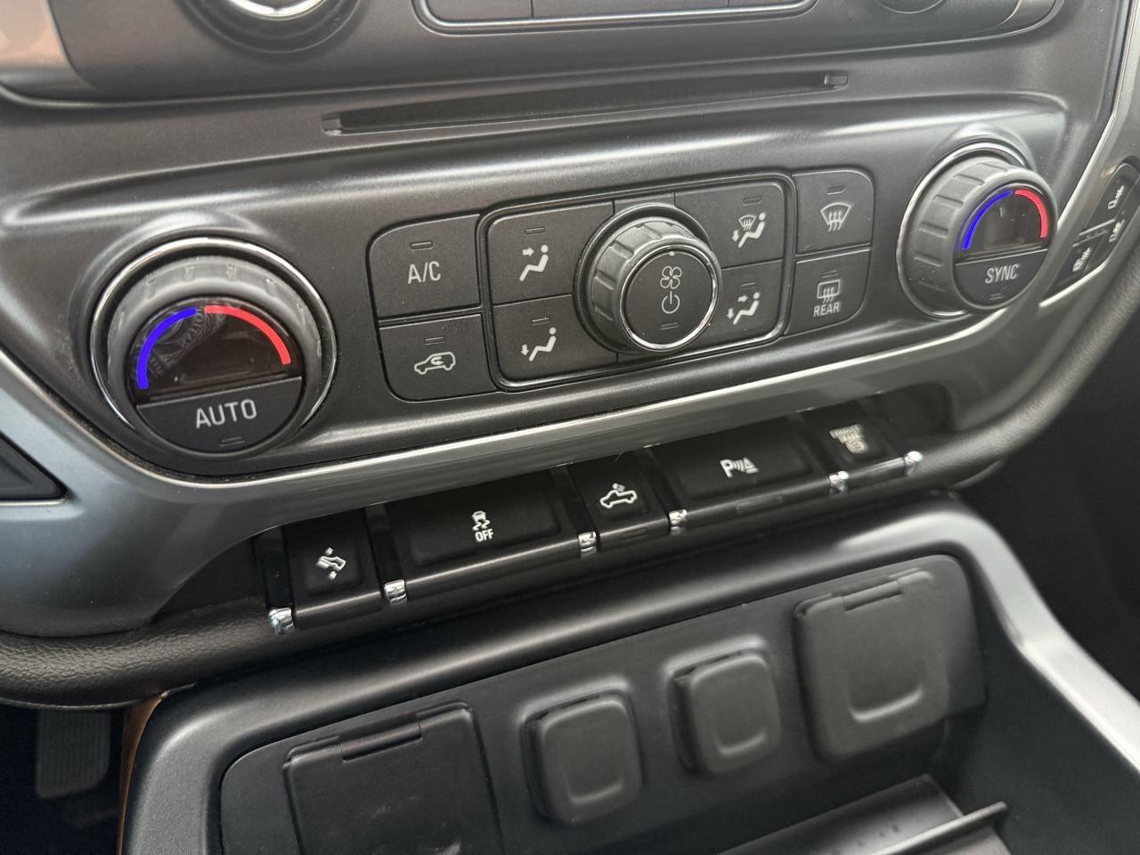 Chevrolet Silverado 3500HD 4WD Crew Cab 167.7" LTZ 2018