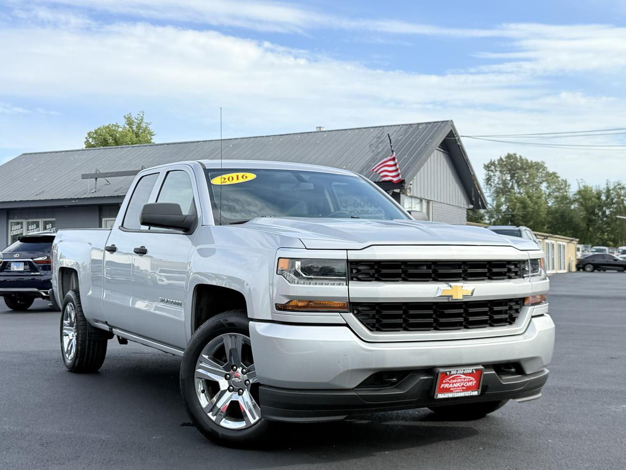 Chevrolet Silverado 1500 4WD Double Cab 143.5" Custom 2016