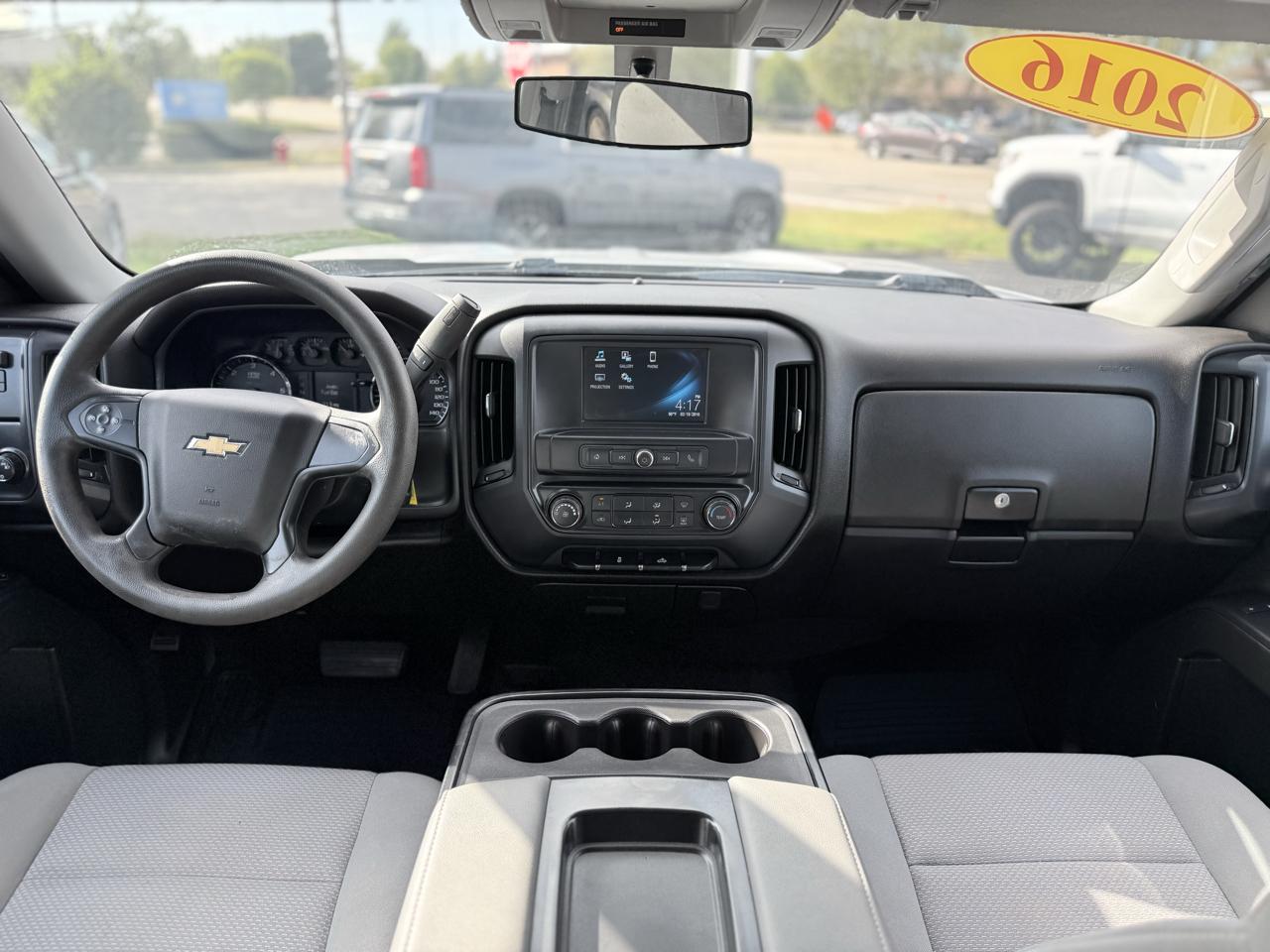 Chevrolet Silverado 1500 4WD Double Cab 143.5" Custom 2016