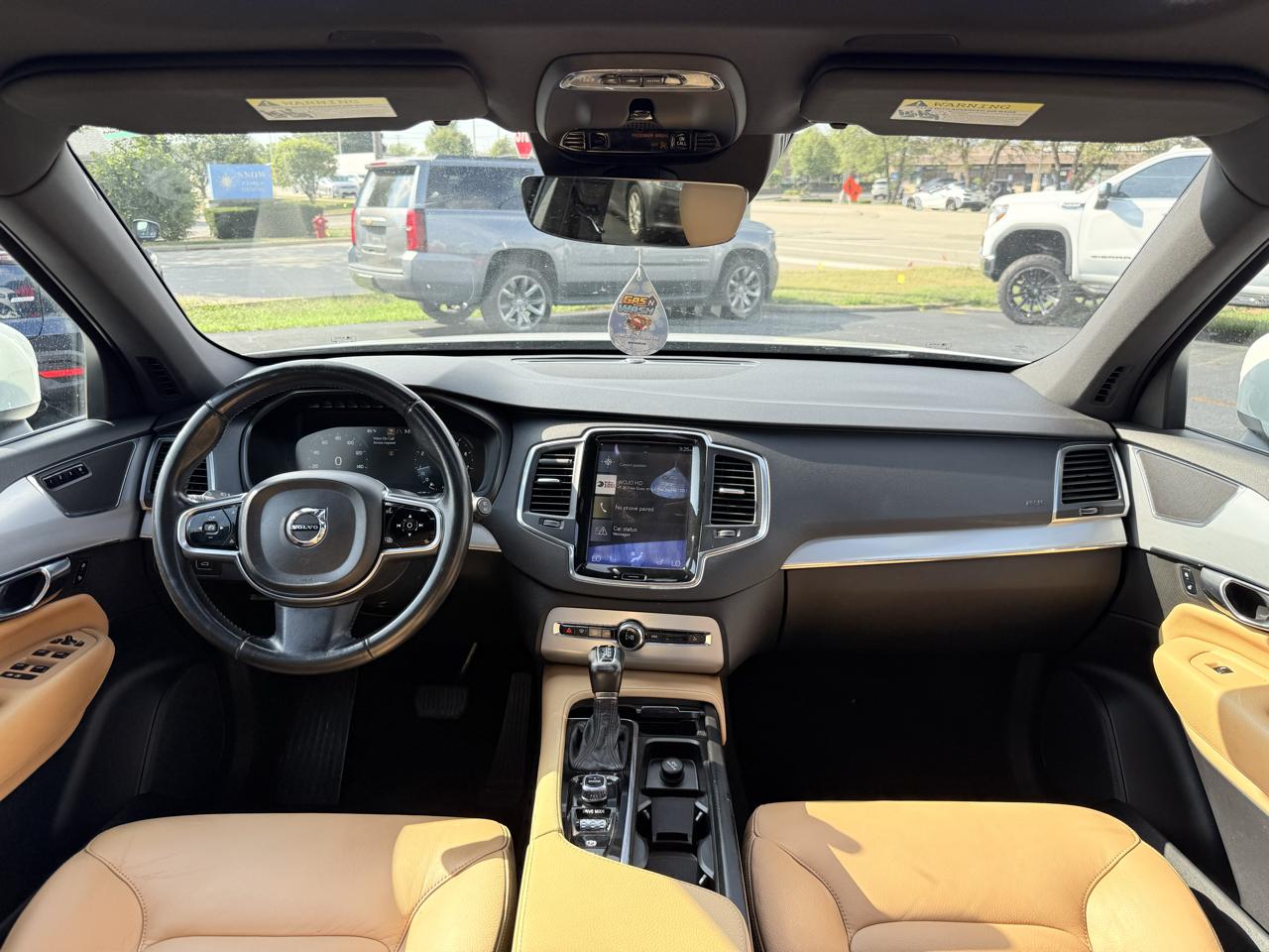 Volvo XC90 T6 AWD 7-Passenger Momentum 2017
