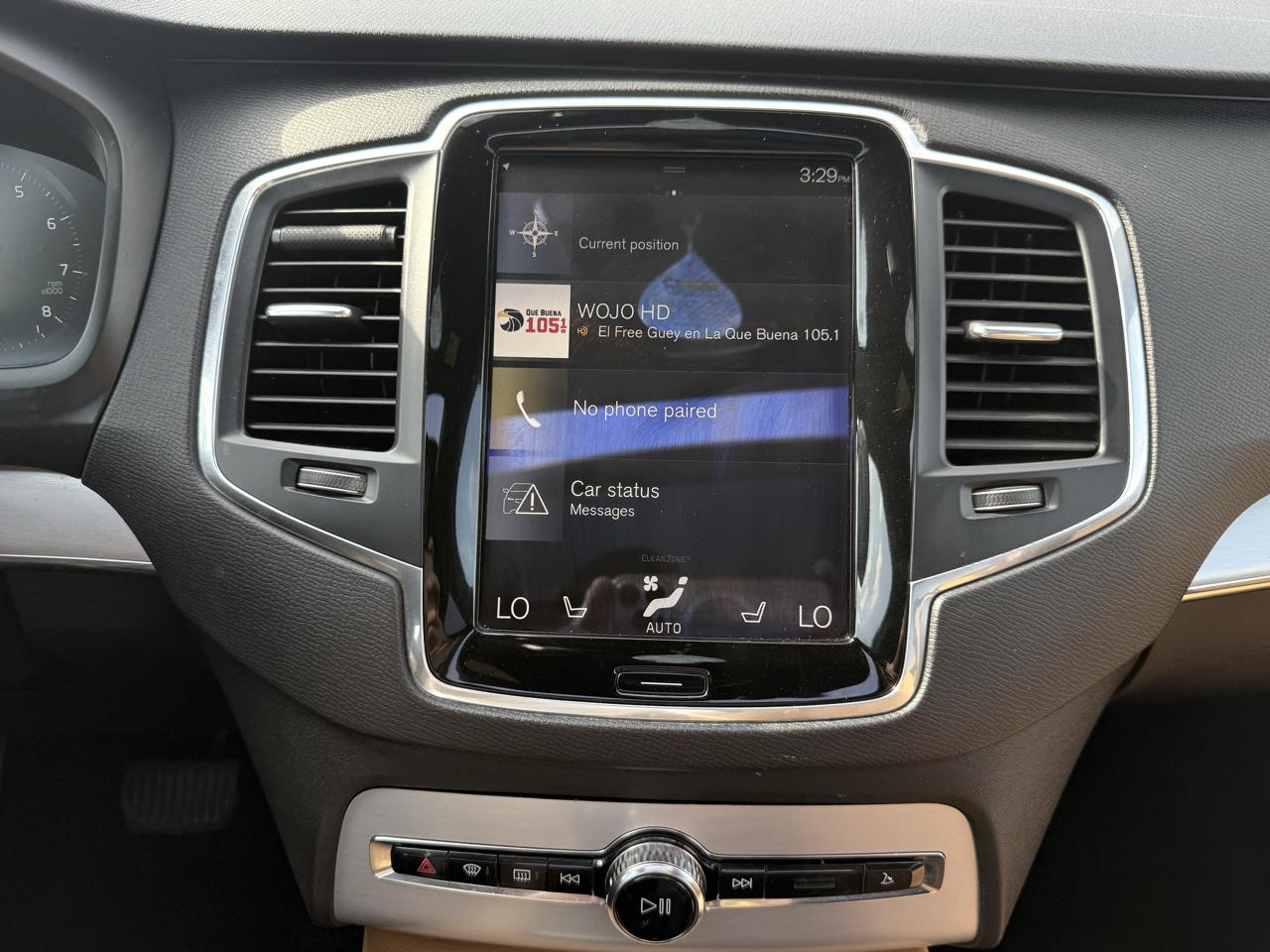 Volvo XC90 T6 AWD 7-Passenger Momentum 2017