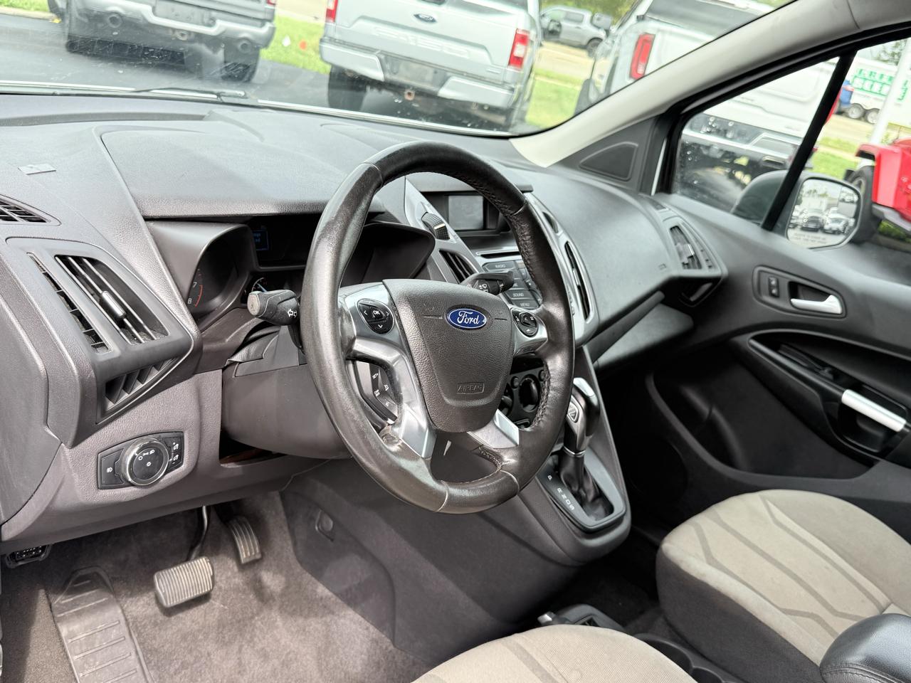 Ford Transit Connect Van XLT LWB w/Rear Symmetrical Doors 2018