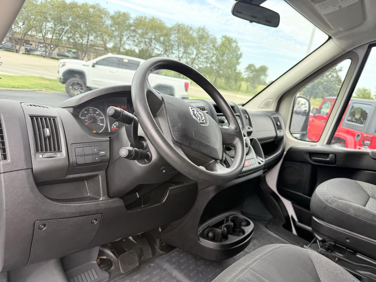 RAM ProMaster Cargo Van 1500 Low Roof 136" WB 2014