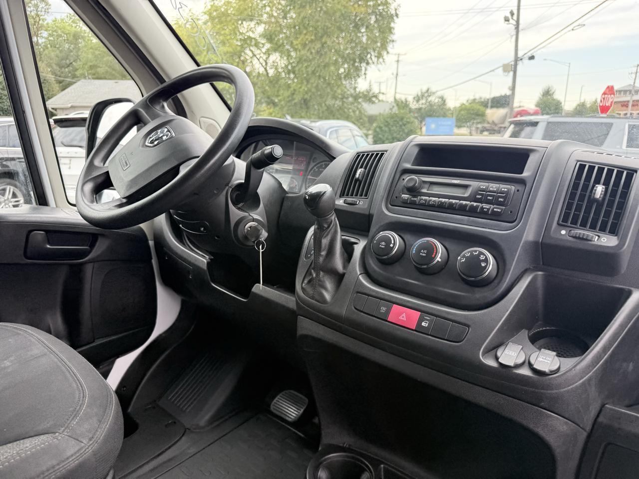 RAM ProMaster Cargo Van 1500 Low Roof 136" WB 2014