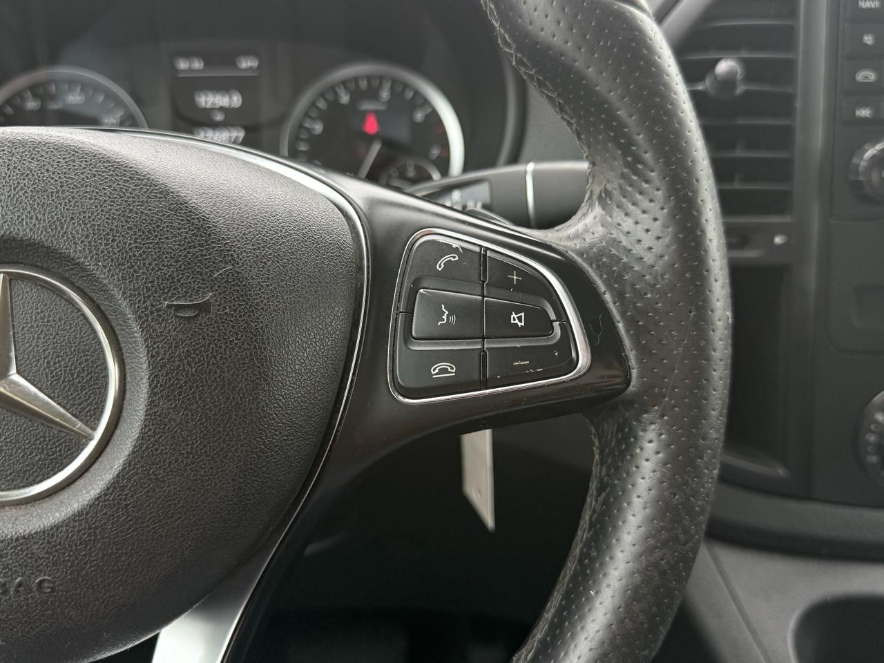 Mercedes-Benz Metris Cargo Van RWD 126" 2016