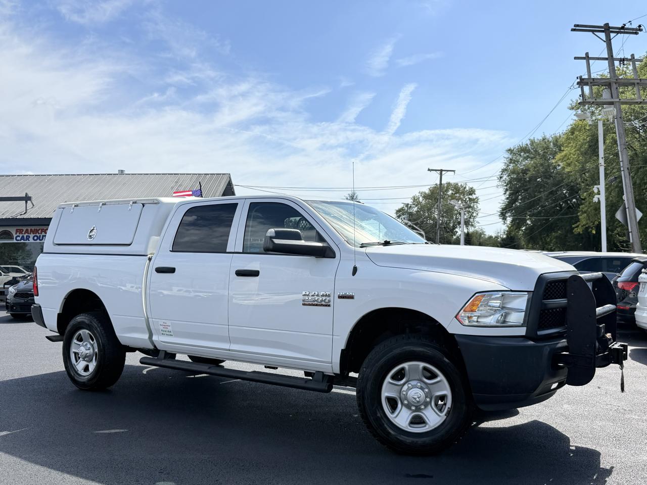 RAM 2500 Tradesman 4x4 Crew Cab 6'4" Box 2018