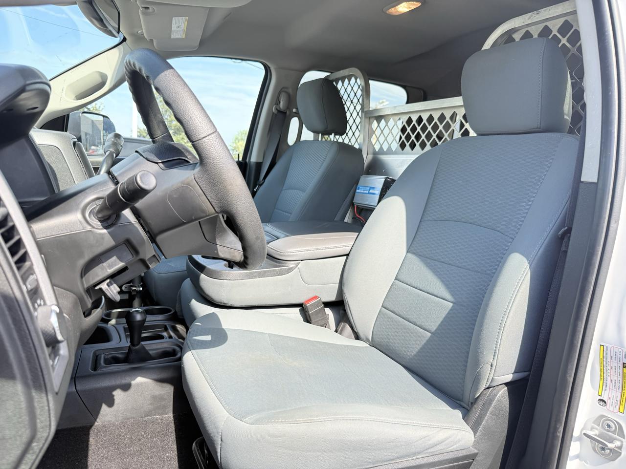 RAM 2500 Tradesman 4x4 Crew Cab 6'4" Box 2018