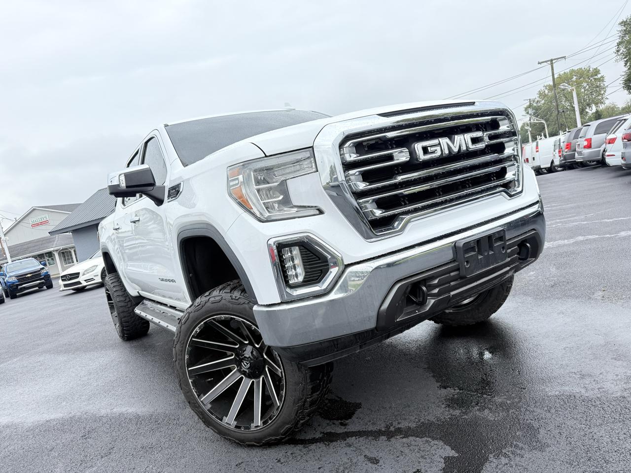 GMC Sierra 1500 4WD Crew Cab 147" SLT 2019