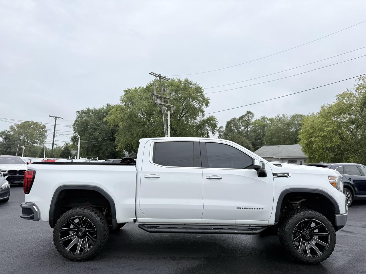 GMC Sierra 1500 4WD Crew Cab 147" SLT 2019