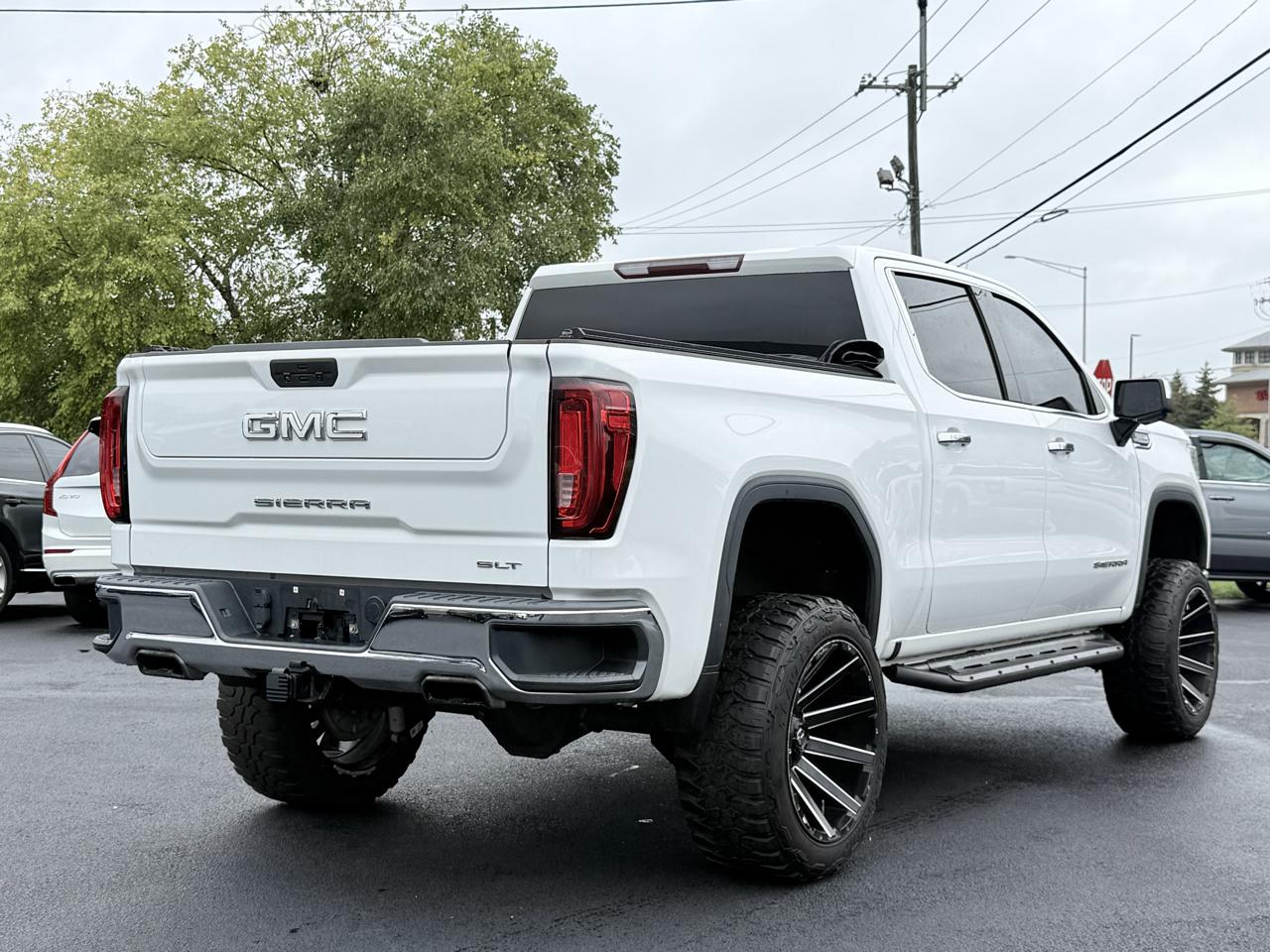 GMC Sierra 1500 4WD Crew Cab 147" SLT 2019