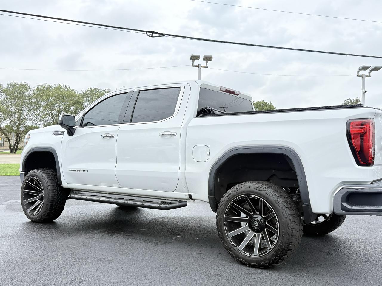 GMC Sierra 1500 4WD Crew Cab 147" SLT 2019