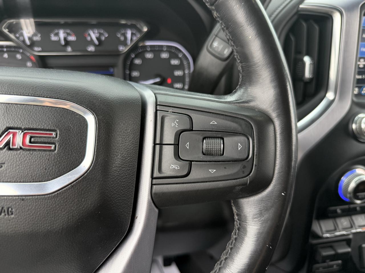 GMC Sierra 1500 4WD Crew Cab 147" SLT 2019
