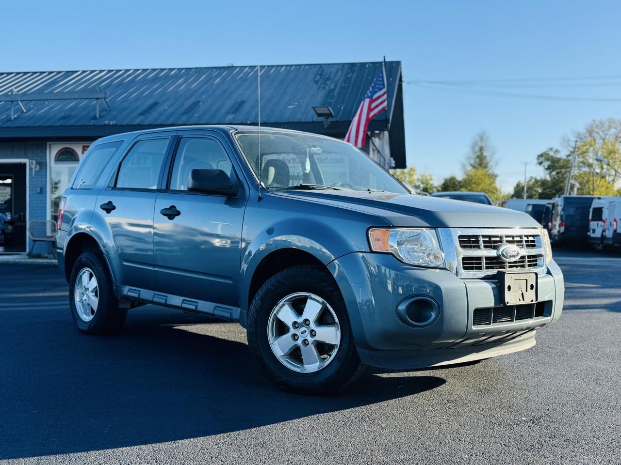 Ford Escape FWD 4dr XLS 2012