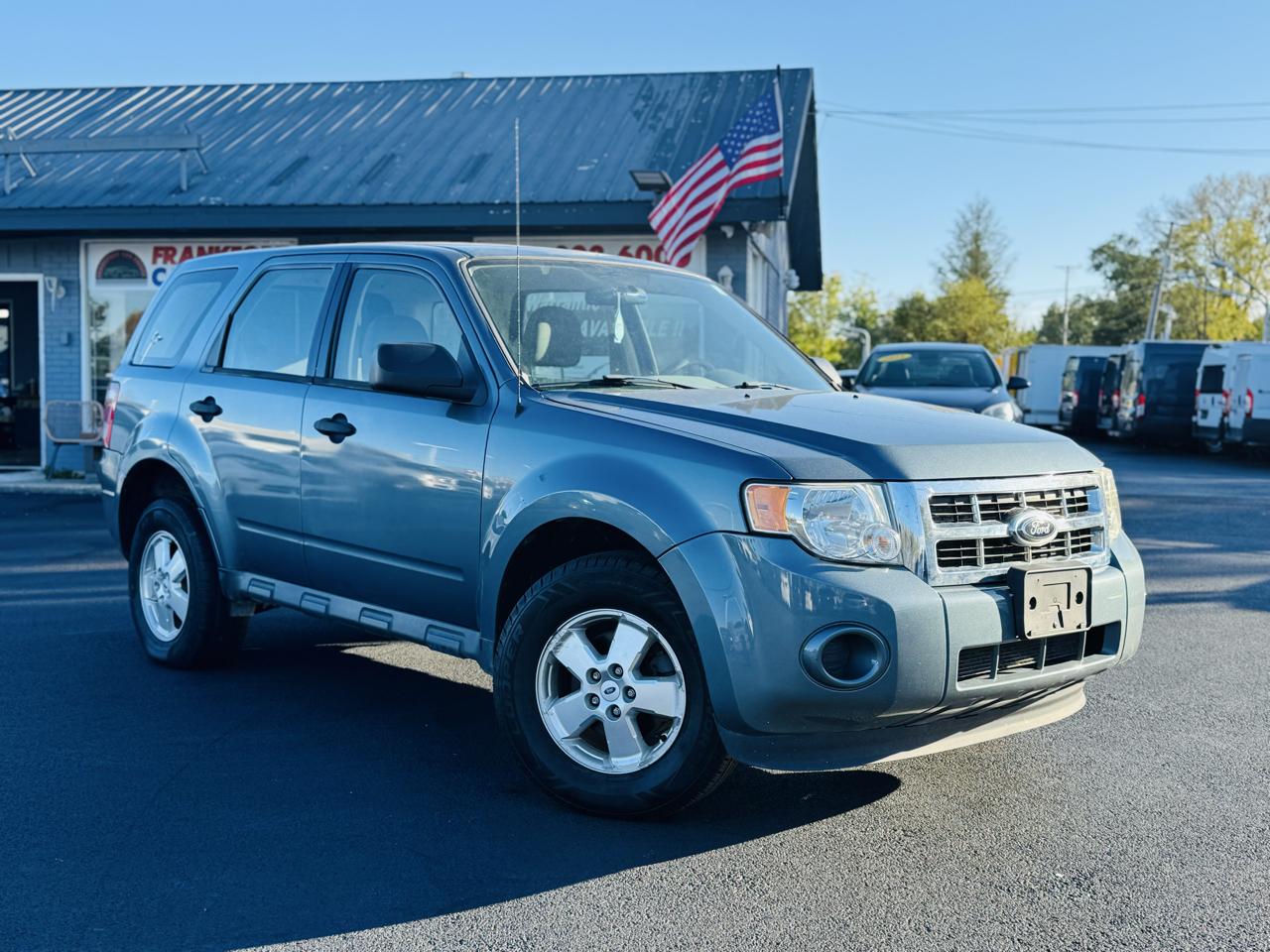 Ford Escape FWD 4dr XLS 2012