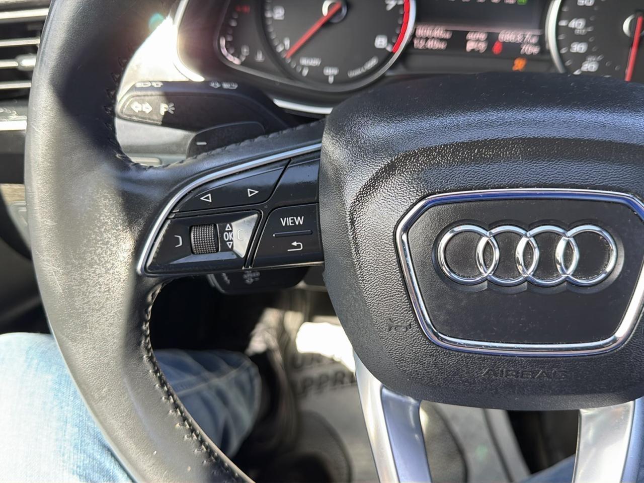 Audi Q7 SE Premium 55 TFSI quattro 2019