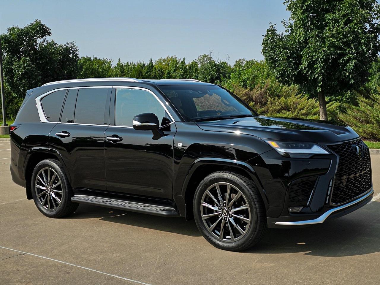 Lexus LX 600 F SPORT Handling 2023