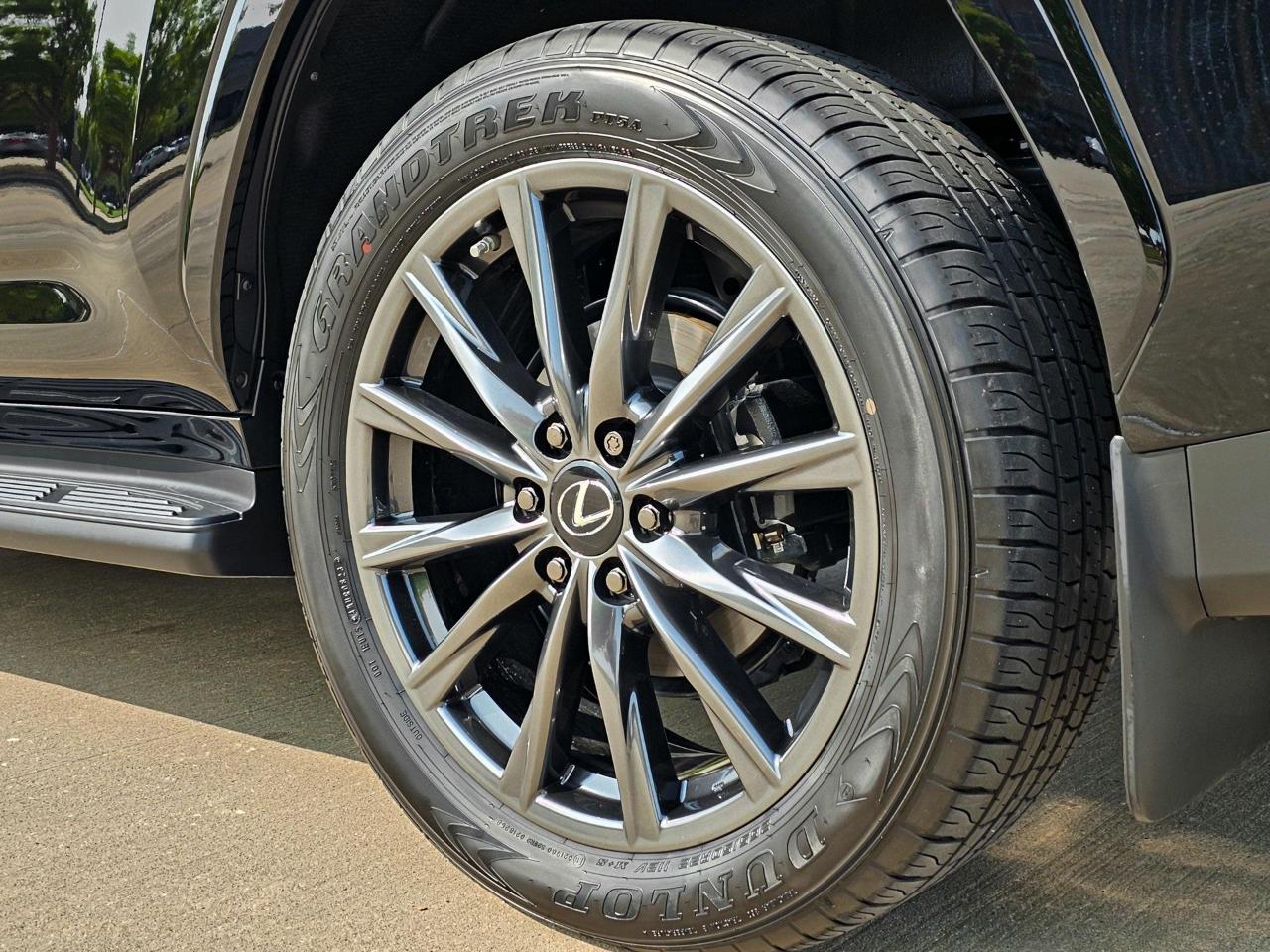 Lexus LX 600 F SPORT Handling 2023