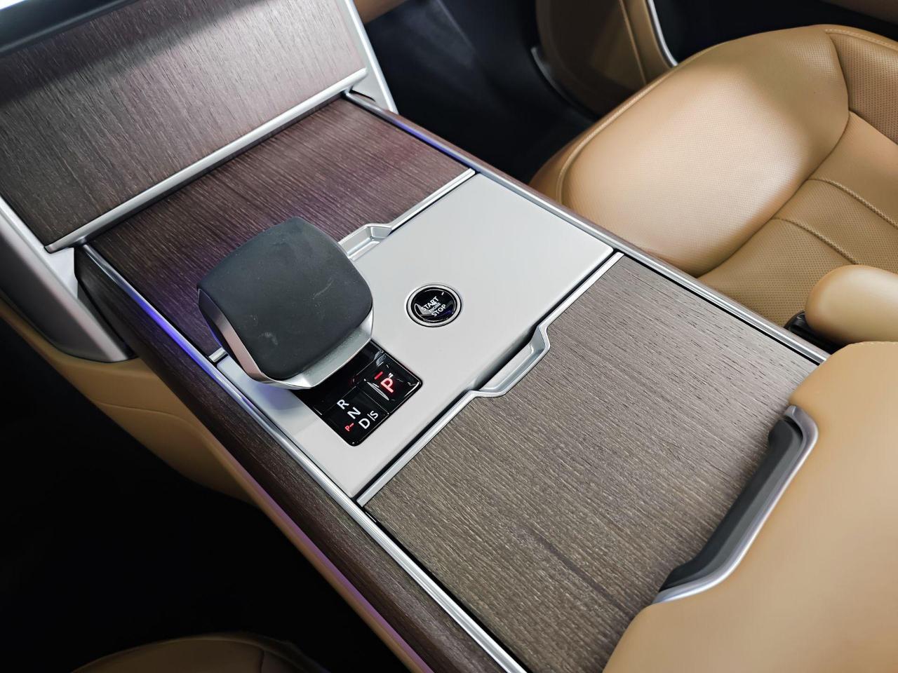 Land Rover Range Rover SE LWB 7 2024