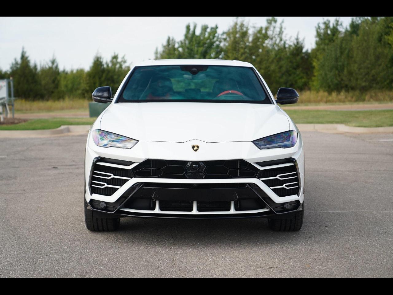 2020 Lamborghini Urus Base
