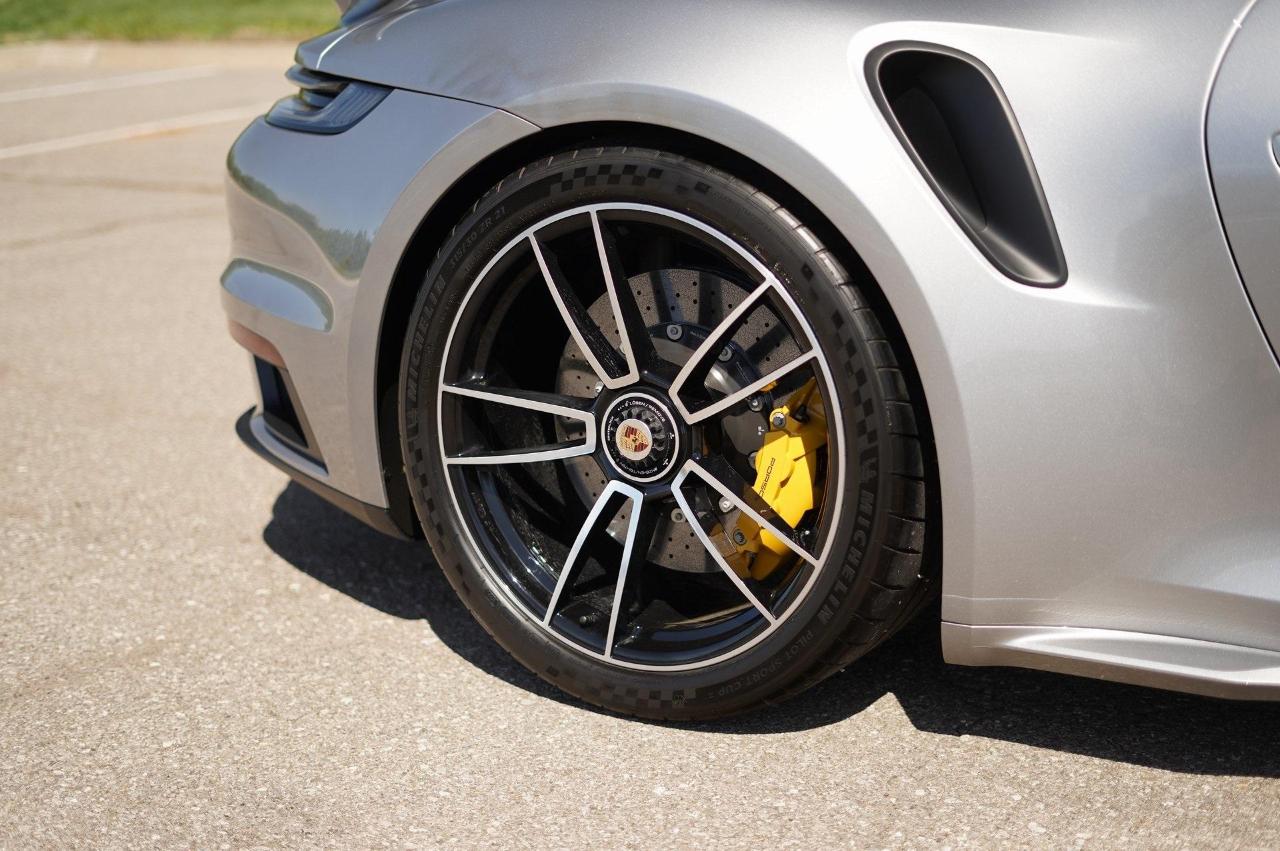 Porsche 911 Turbo 2dr Coupe Turbo 2021
