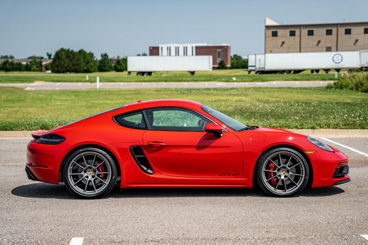 Porsche 718 Cayman GTS 2021
