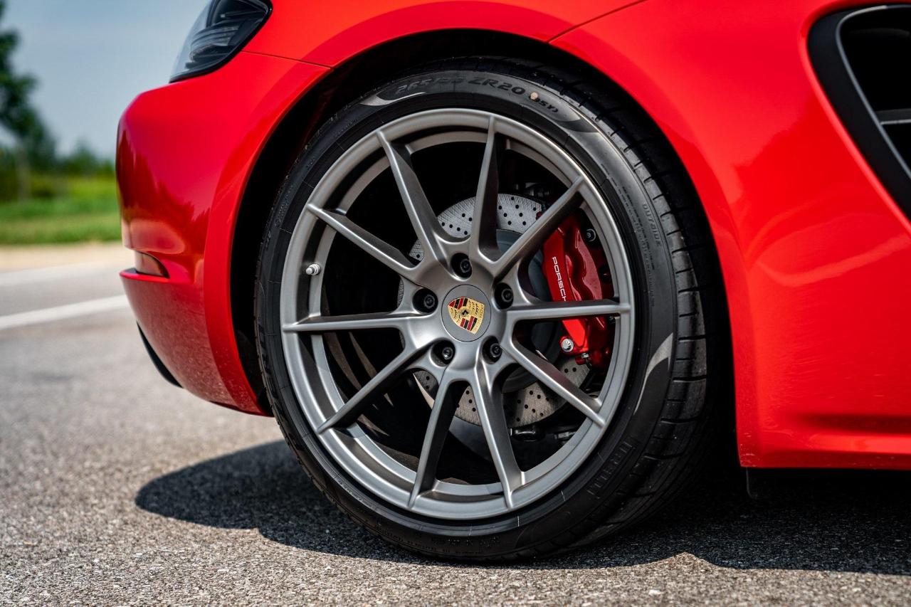 Porsche 718 Cayman GTS 2021