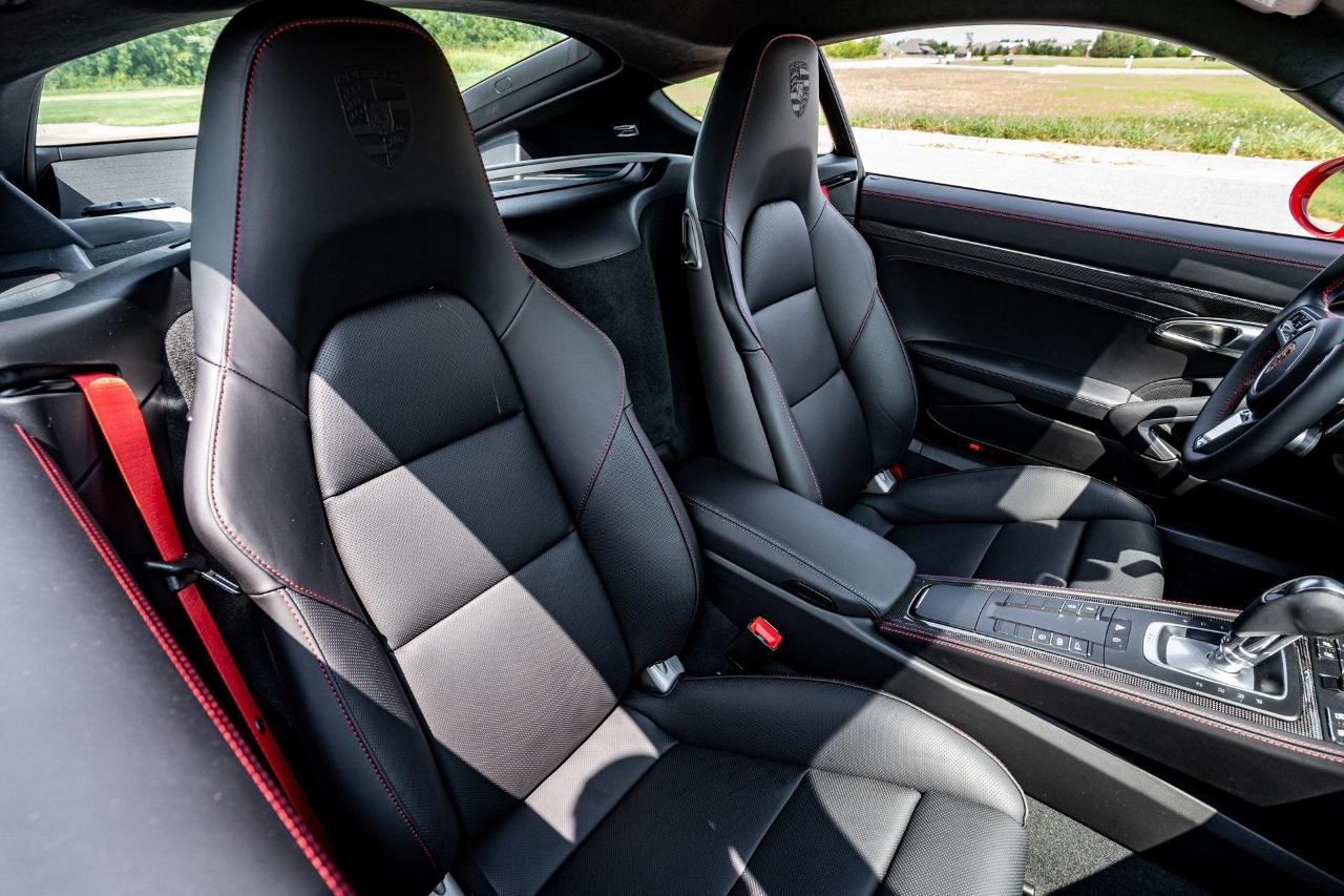 Porsche 718 Cayman GTS 2021