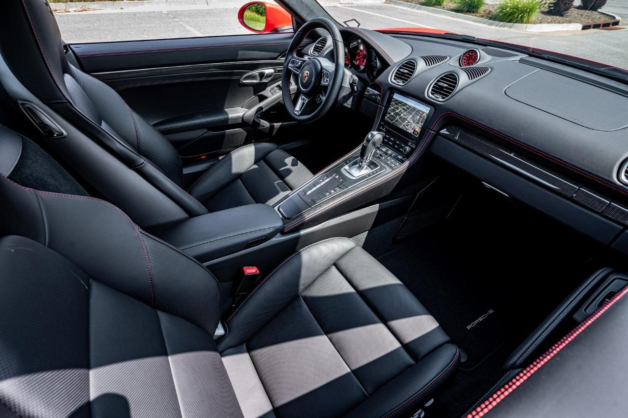 Porsche 718 Cayman GTS 2021