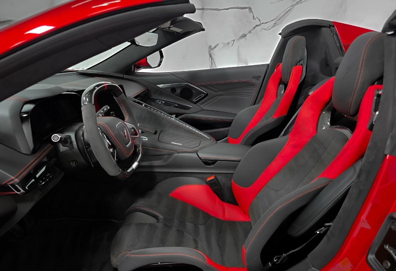 2023 Chevrolet Corvette 3LZ - Photo 8