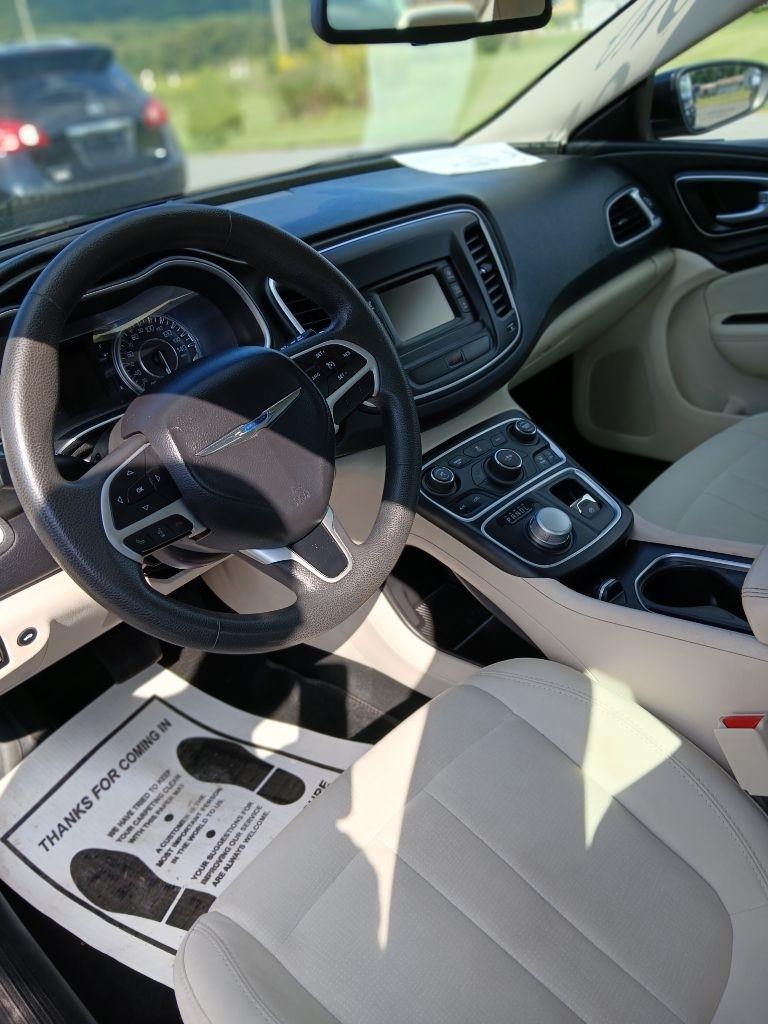 Chrysler 200 Limited 2015
