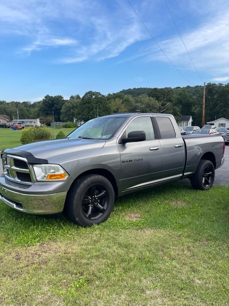 RAM 1500 ST Quad Cab 4WD 2011
