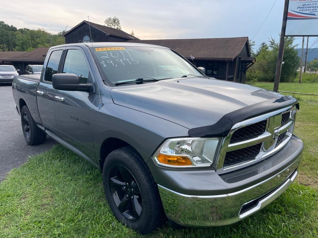 RAM 1500 ST Quad Cab 4WD 2011