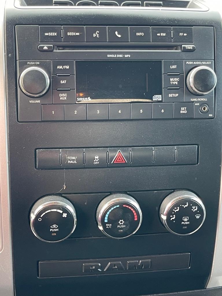 RAM 1500 ST Quad Cab 4WD 2011