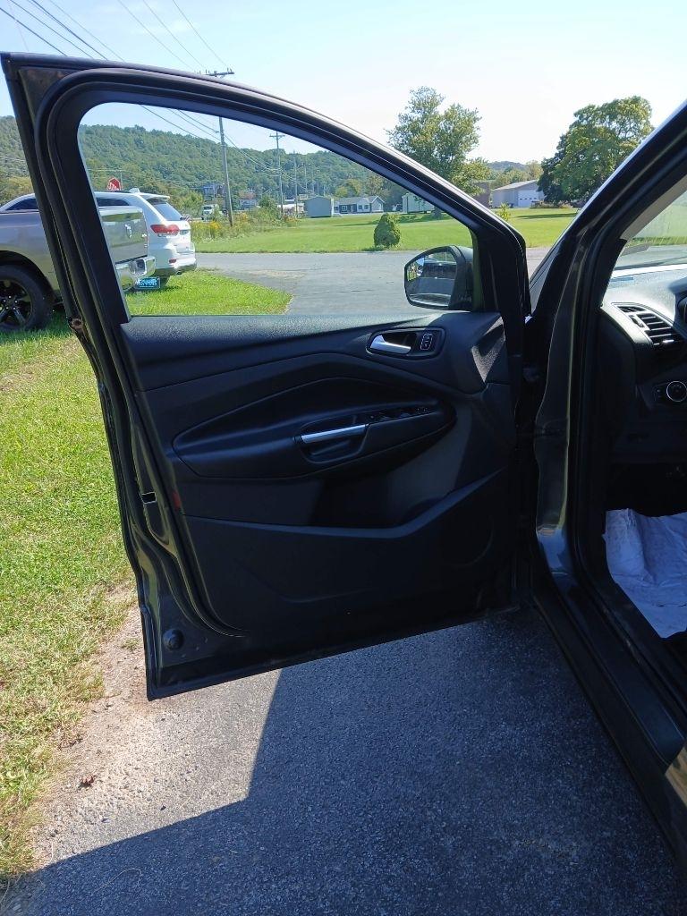 Ford Escape SE 4WD 2017