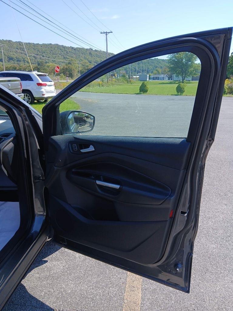 Ford Escape SE 4WD 2017