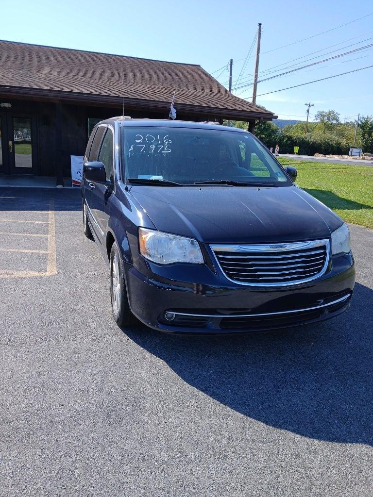 Chrysler Town & Country Touring 2016