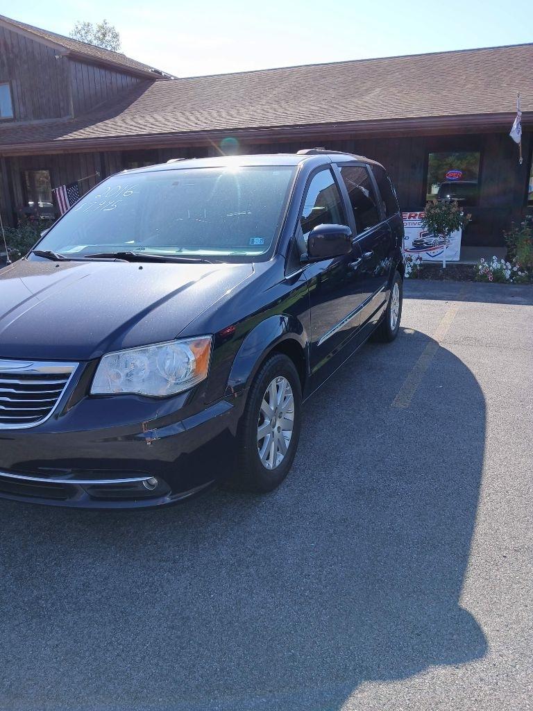 Chrysler Town & Country Touring 2016