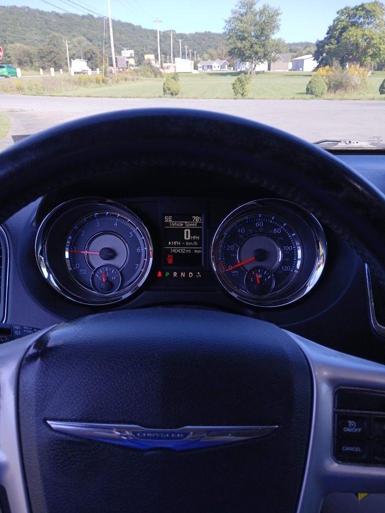 Chrysler Town & Country Touring 2016