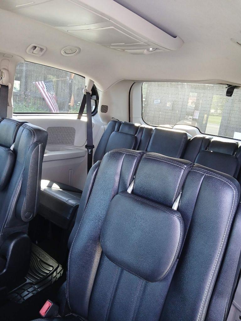 Chrysler Town & Country Touring 2016