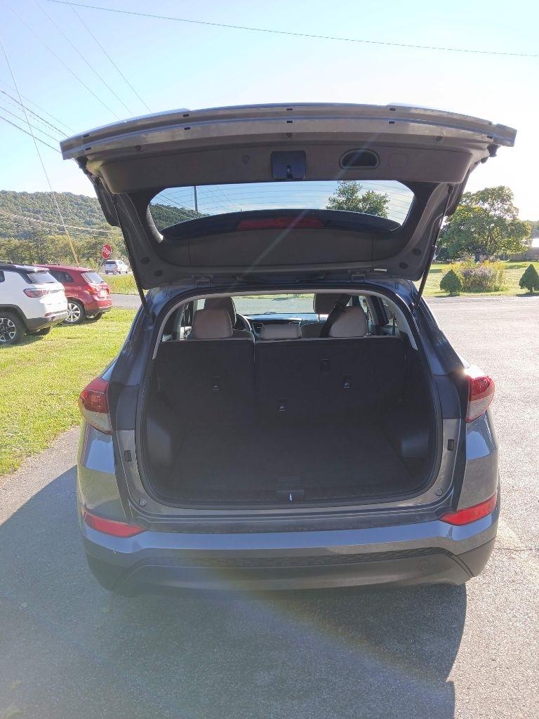 Hyundai Tucson SE w/Popular Package AWD 2016