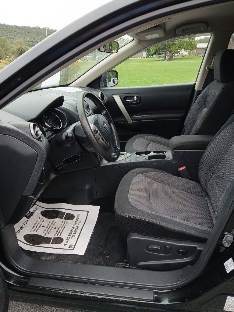 Nissan Rogue SV AWD 2013