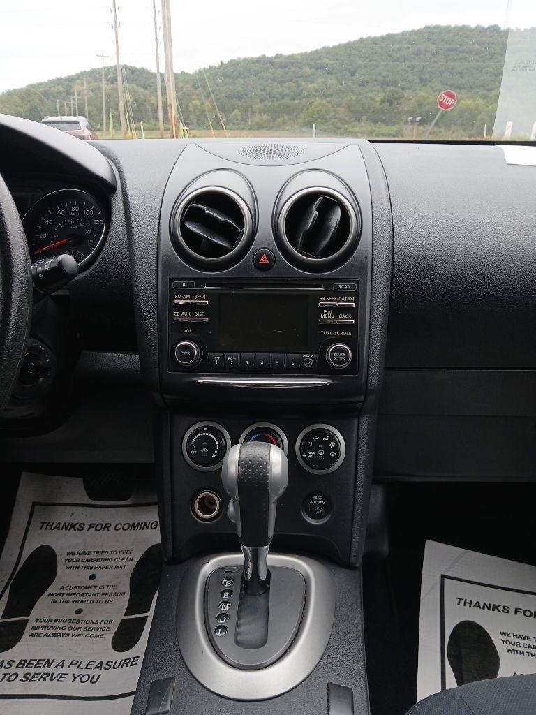 Nissan Rogue SV AWD 2013