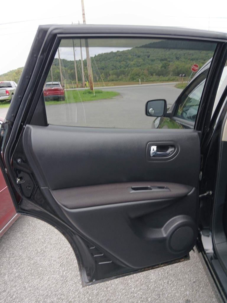 Nissan Rogue SV AWD 2013