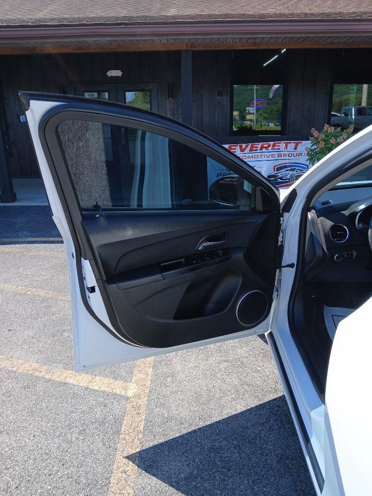 Chevrolet Cruze 2LT 2011
