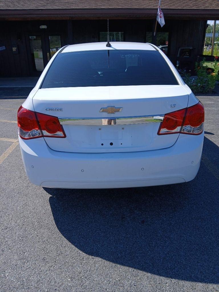 Chevrolet Cruze 2LT 2011