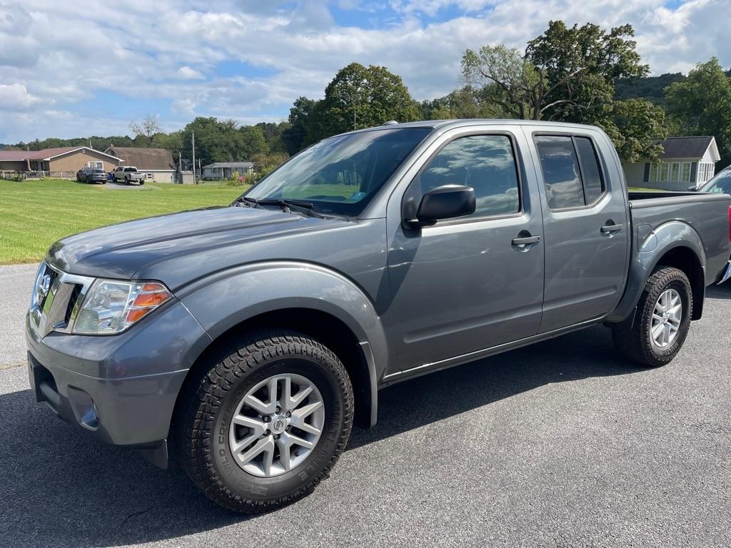Nissan Frontier SL Crew Cab 5AT 4WD 2016