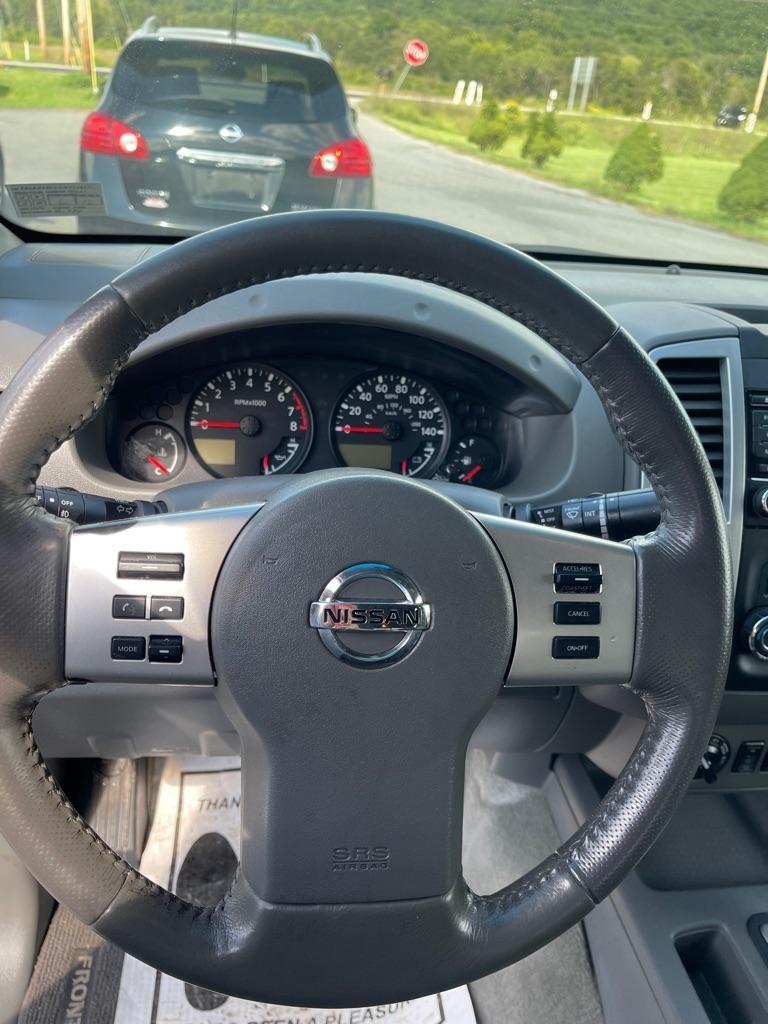 Nissan Frontier SL Crew Cab 5AT 4WD 2016